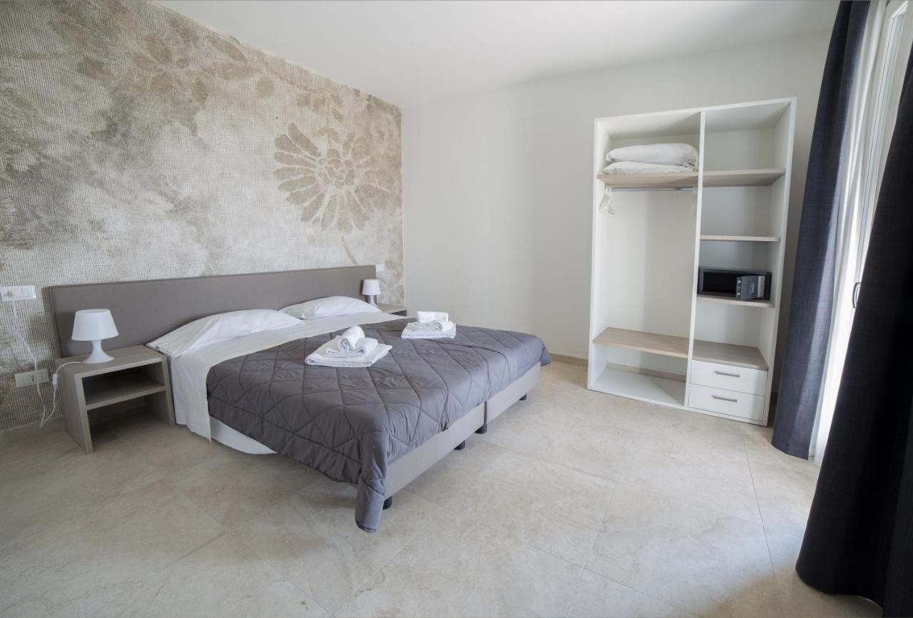 Residence Molino - Holiday Apartments Manerba del Garda Ngoại thất bức ảnh