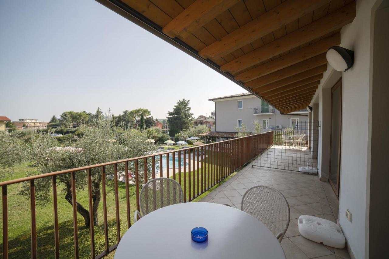Residence Molino - Holiday Apartments Manerba del Garda Ngoại thất bức ảnh