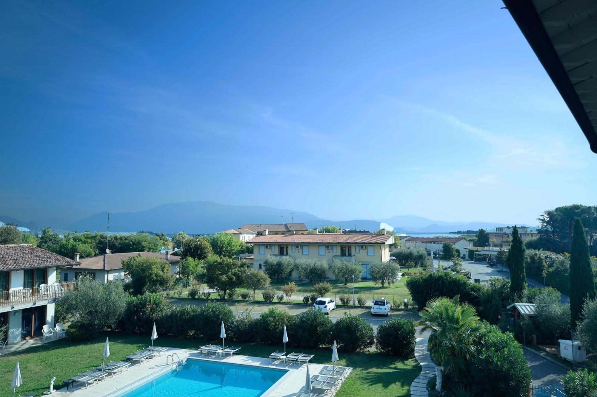 Residence Molino - Holiday Apartments Manerba del Garda Ngoại thất bức ảnh