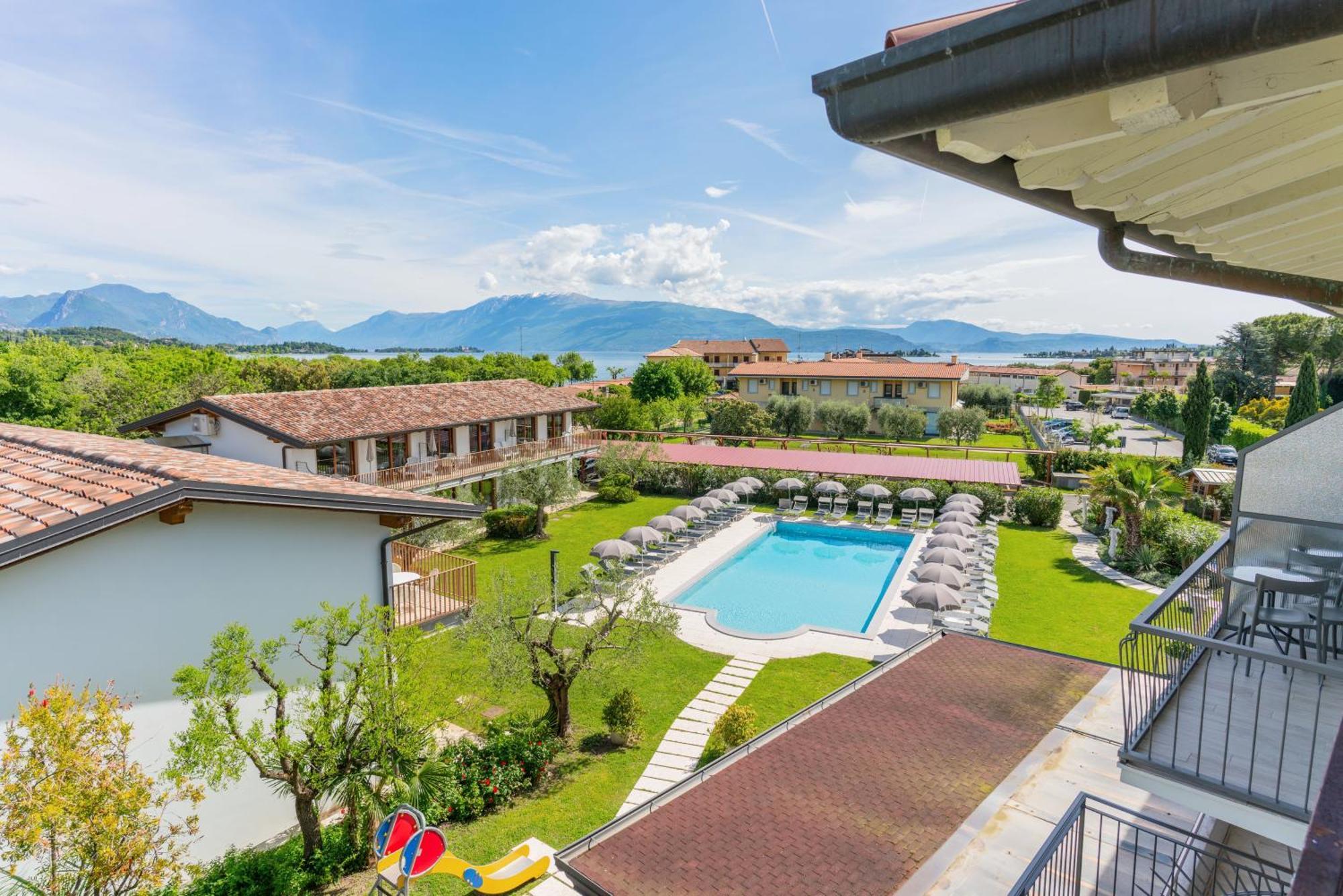 Residence Molino - Holiday Apartments Manerba del Garda Ngoại thất bức ảnh
