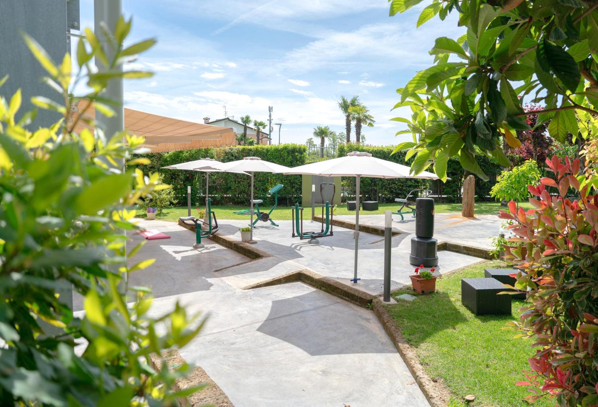 Residence Molino - Holiday Apartments Manerba del Garda Ngoại thất bức ảnh